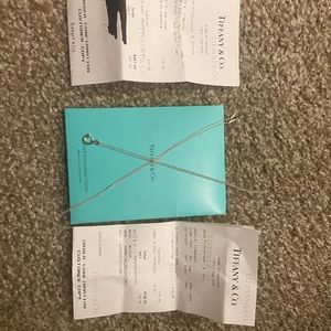 Tiffany & CO. Small S pendant